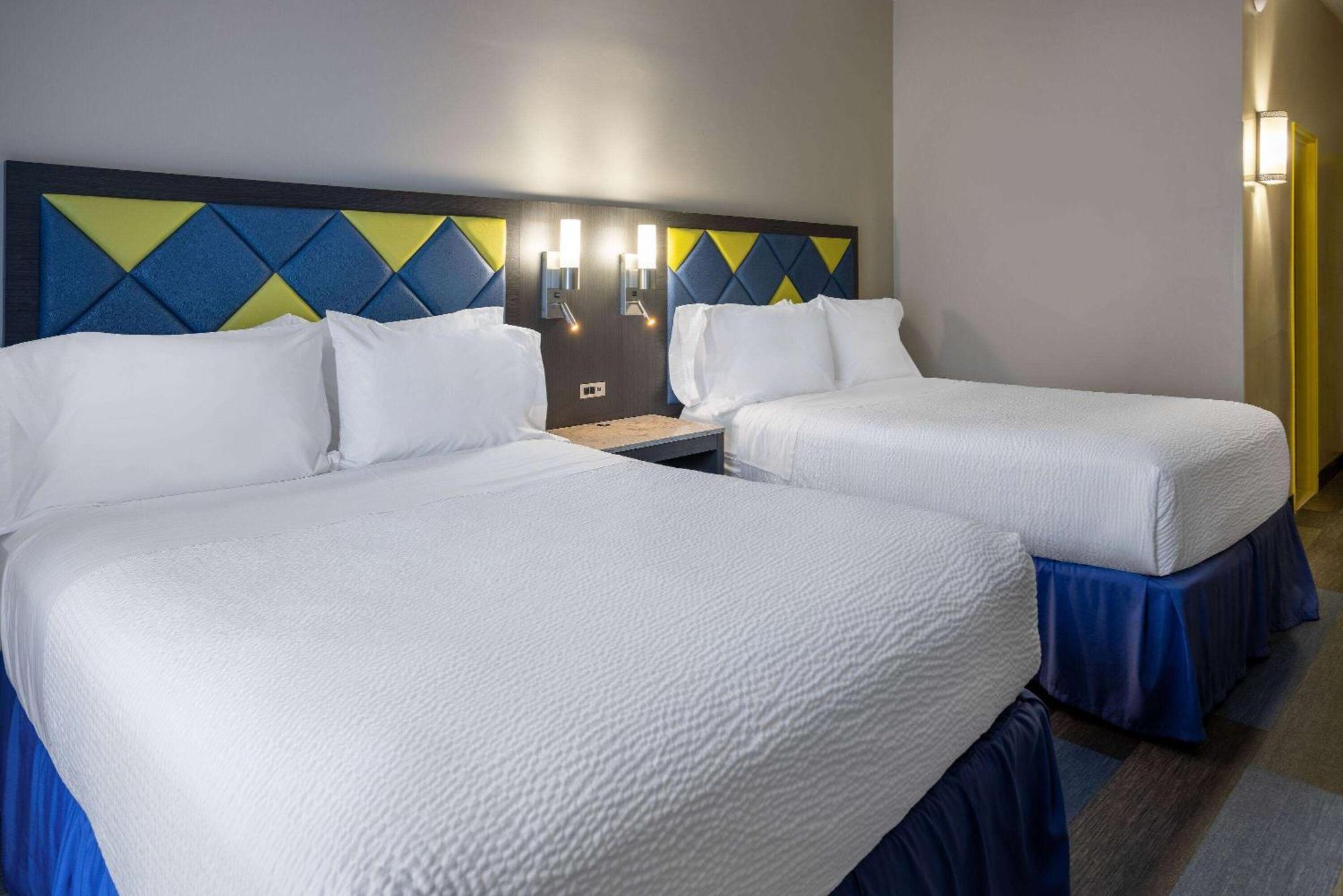 Days Hotel By Wyndham North Bergen Exterior foto
