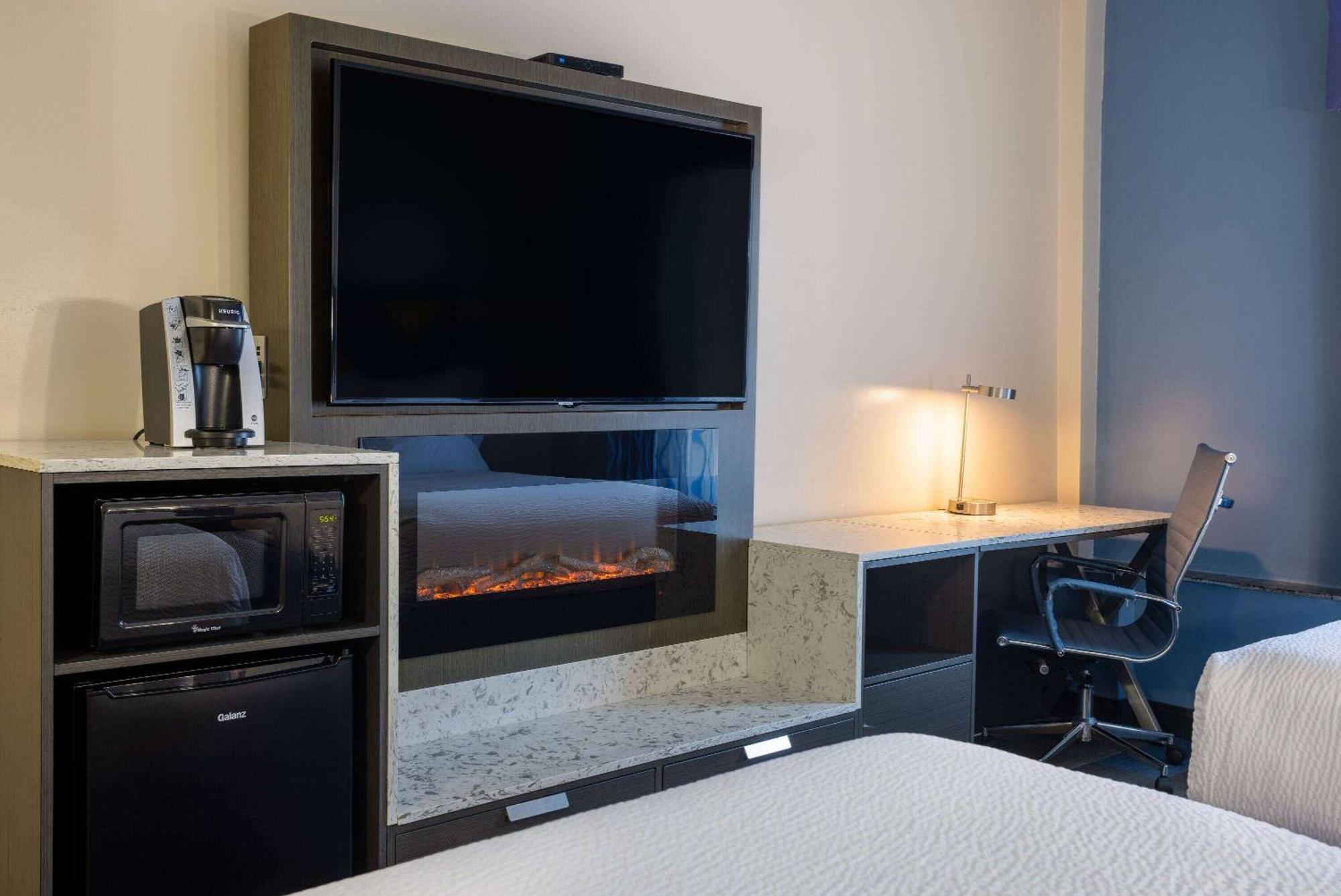 Days Hotel By Wyndham North Bergen Exterior foto