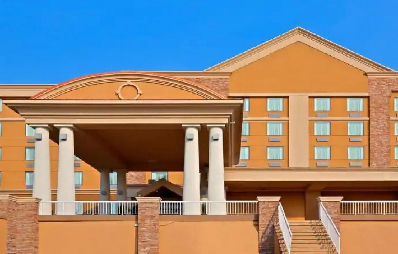 Days Hotel By Wyndham North Bergen Exterior foto